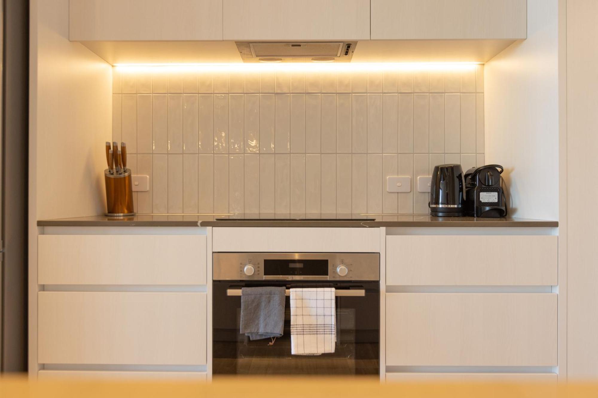 Luxury 2 Bedroom Cbd Apartment With Free Parking Christchurch Esterno foto